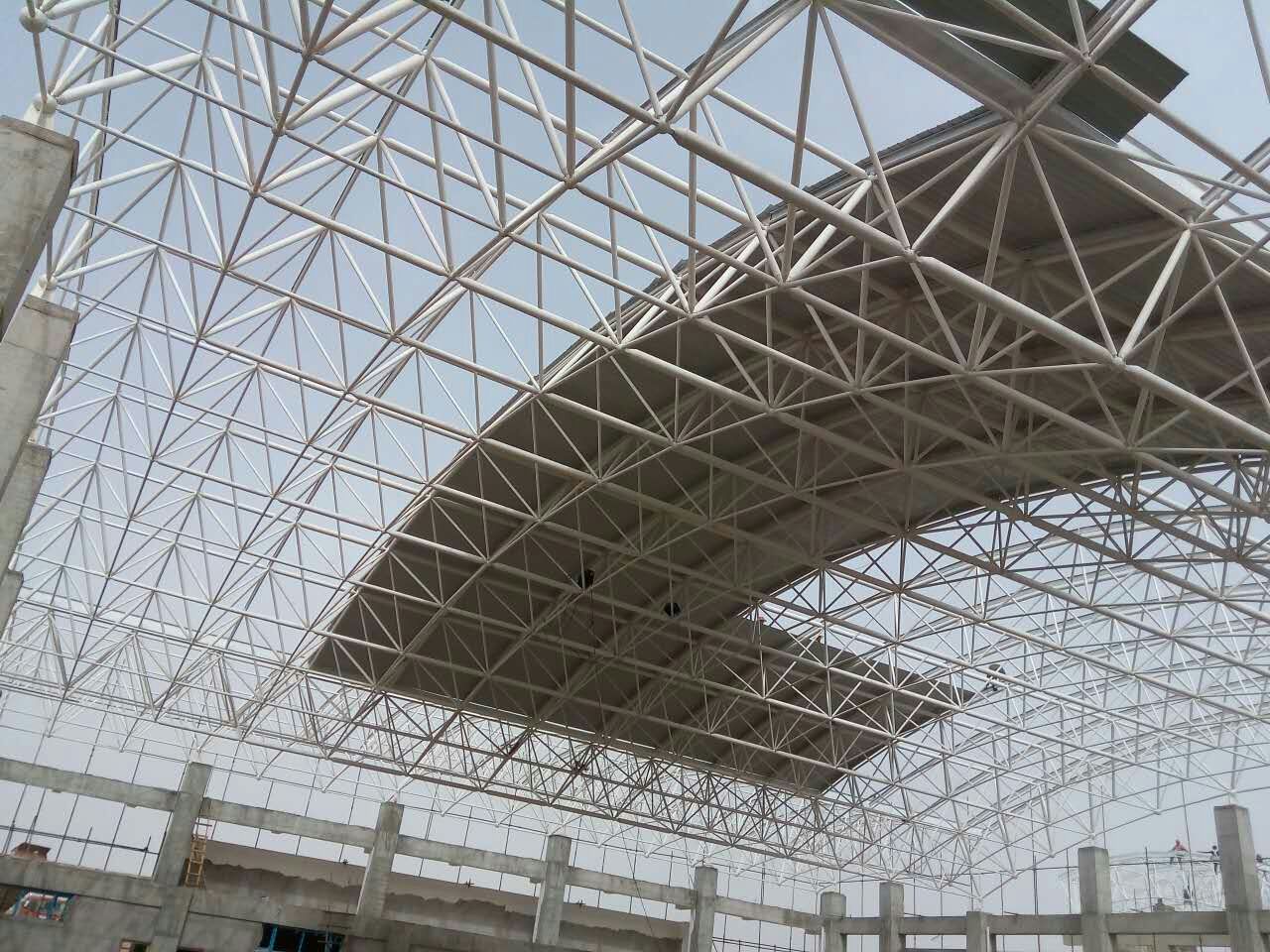 延边一汽网架